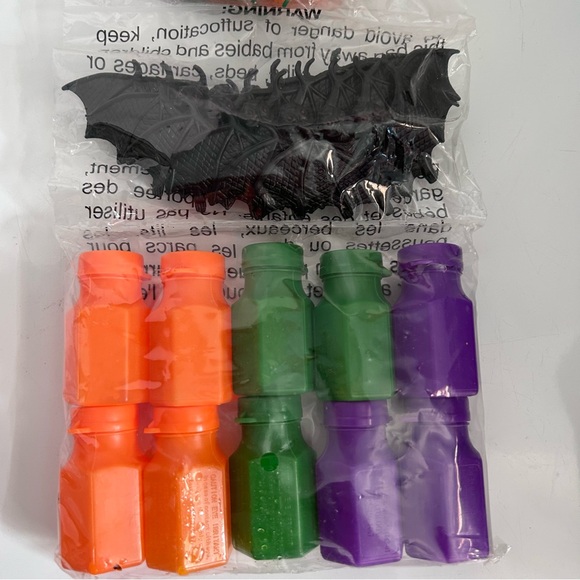 Creatology Halloween Party Value Pack Bubbles Bats Bracelets 30 Pc - Picture 3 of 5